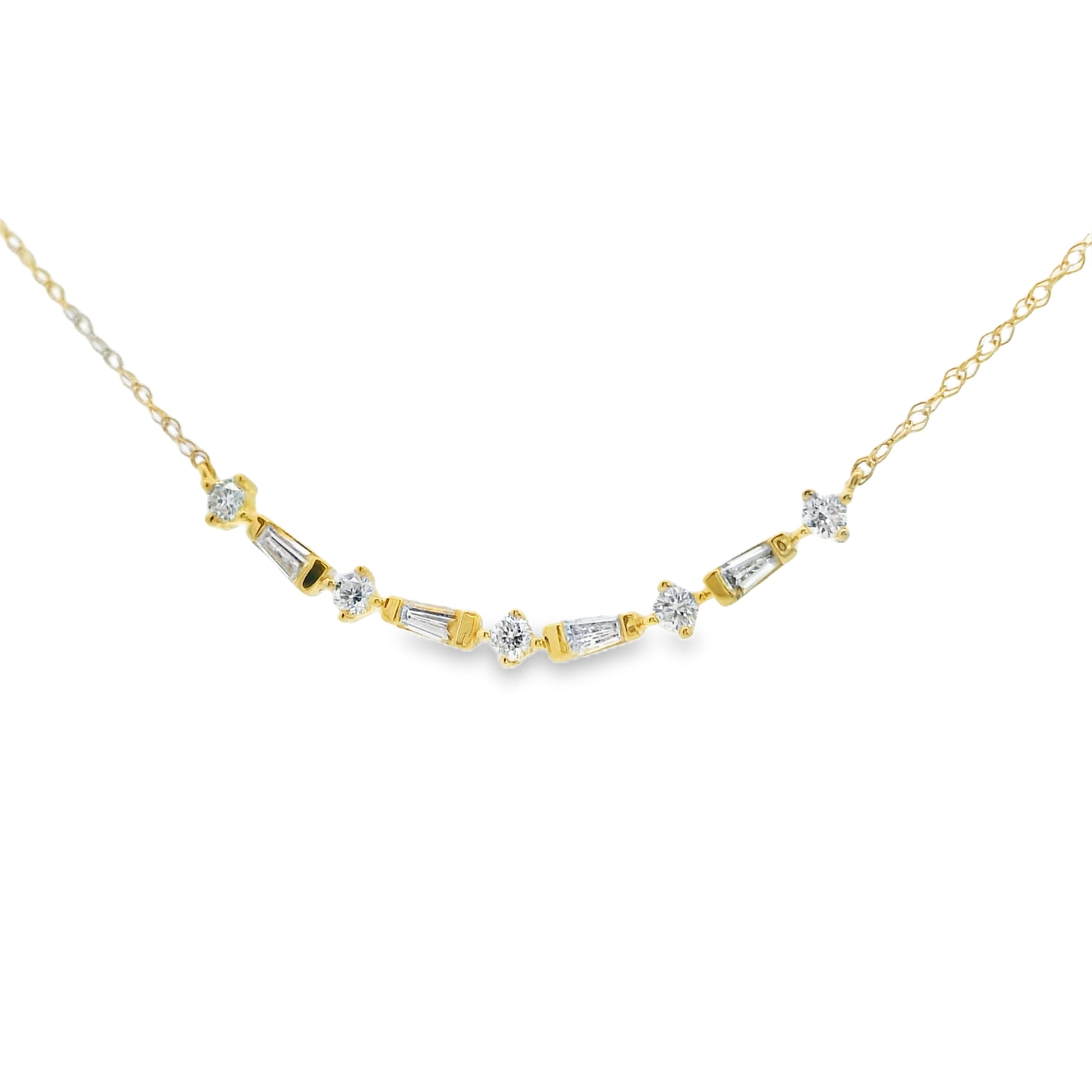 COLLAR 18KT 5 BRILLANTES 4 BAGUETTES CADENA